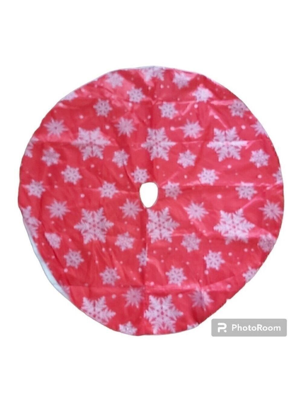 Nwot Large Red Christmas Tree Skirt With White Snowflakes